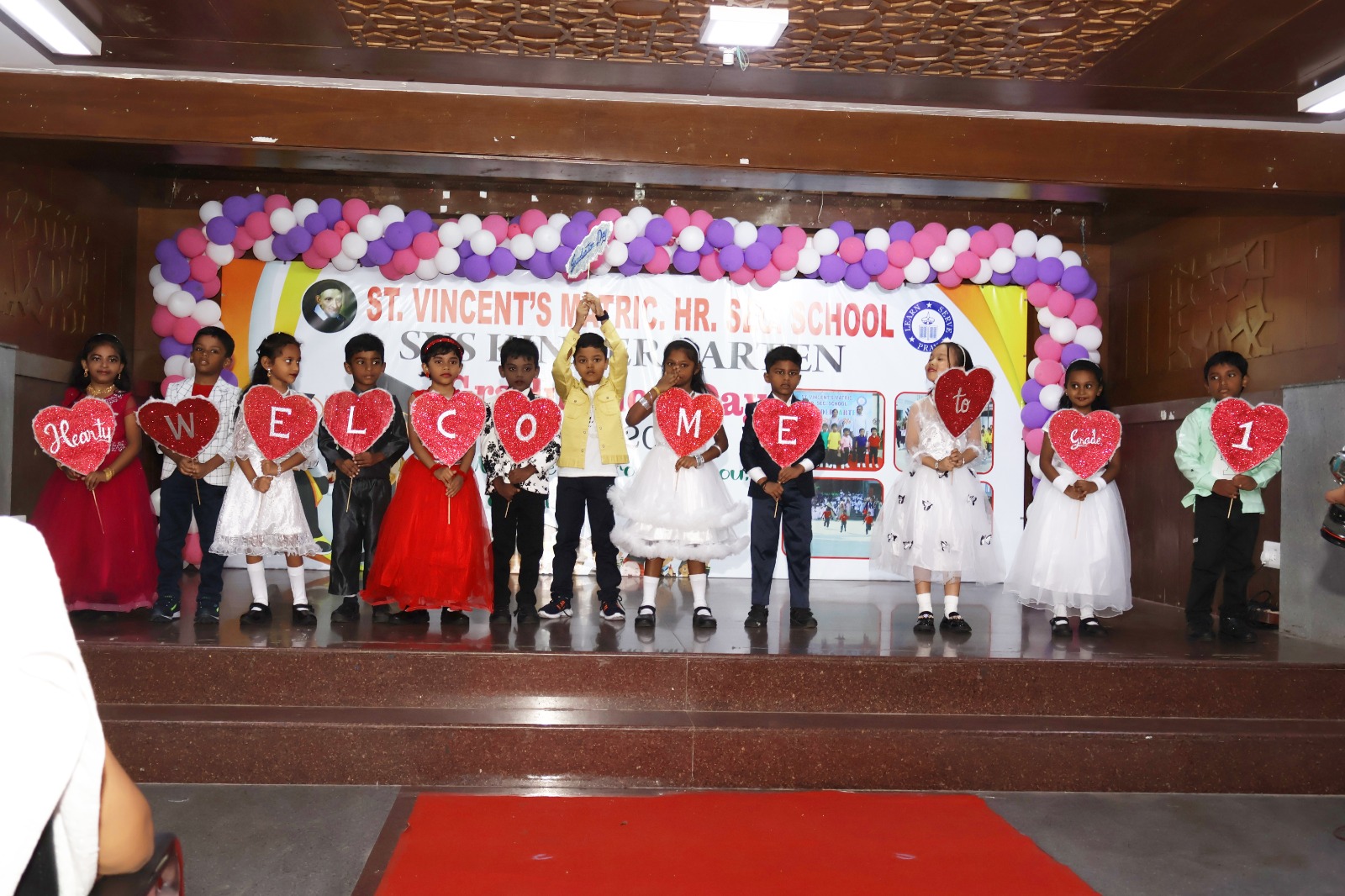 KG Graduation Day Image